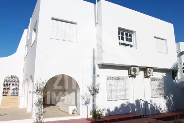 Etage de villa à louer