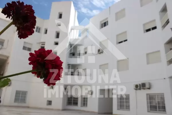 Appartement trés haut standing à louer au Lac