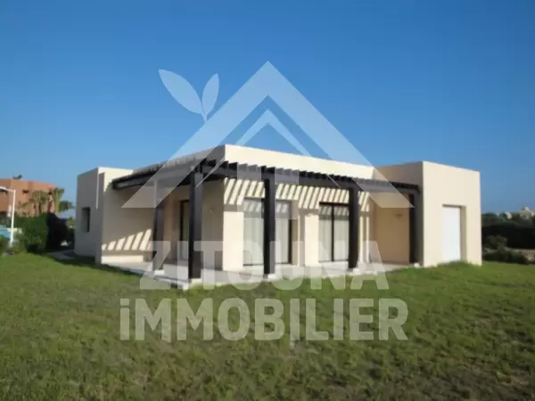 Magnifique villa avec piscine