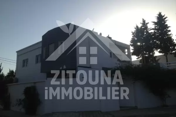 A louer une belle villa à Mutuelle ville