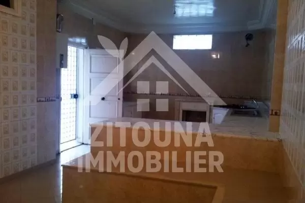 A louer une belle villa à la Marsa