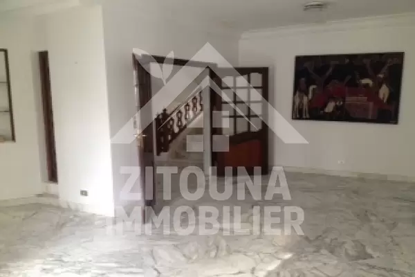 A louer une belle villa à la marsa