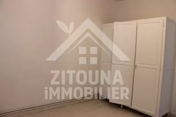 Étage de villa à louer