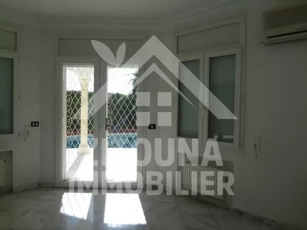 Villa à louer à La Marsa