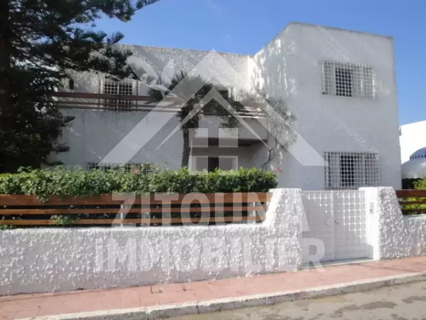 Villa à Louer à La Marsa