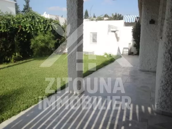 Villa à Louer à La Marsa