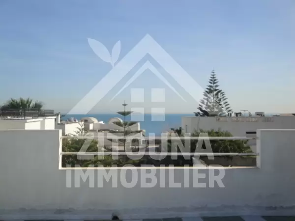 Etage de villa proche de la mer