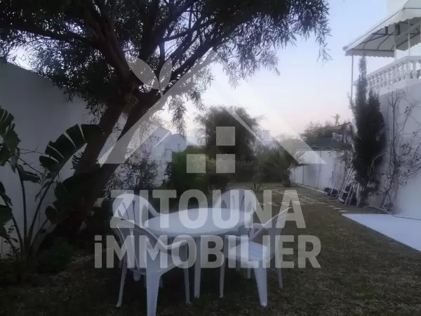 Appartement entiérement meublé