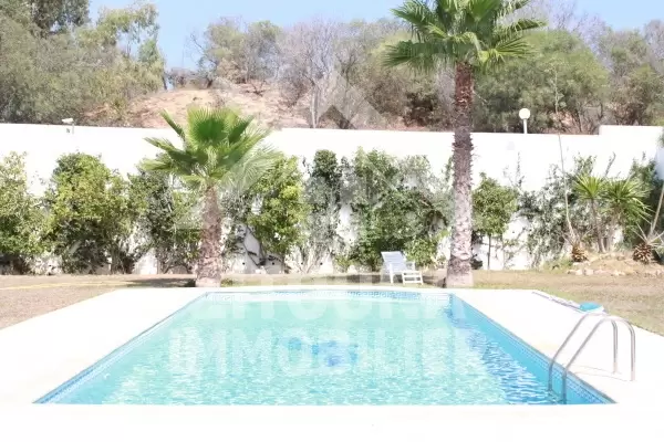 Magnifique villa golden tulipe