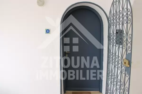 Duplex meublé à louer au Golden Tulip