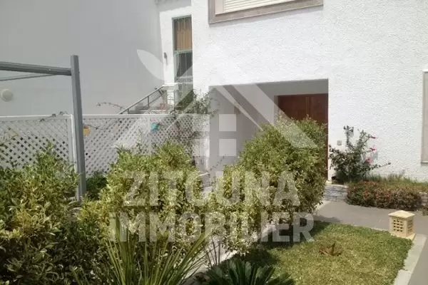 A louer cette somptueuse villa à la Marsa Corniche