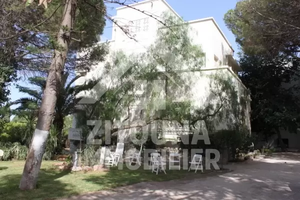 Villa de maitre à louer