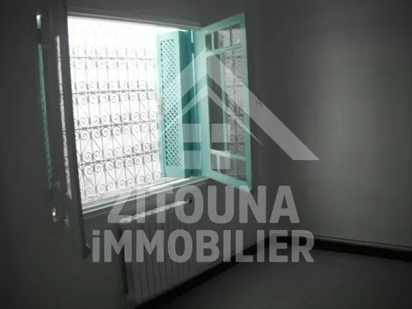 Rez de chaussée à louer