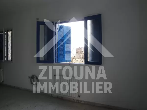 Rez de chaussée à louer