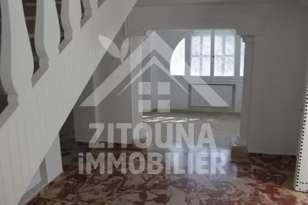 Villa à Louer à La Marsa
