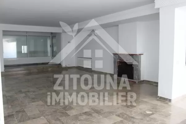 Villa à Louer à La Marsa