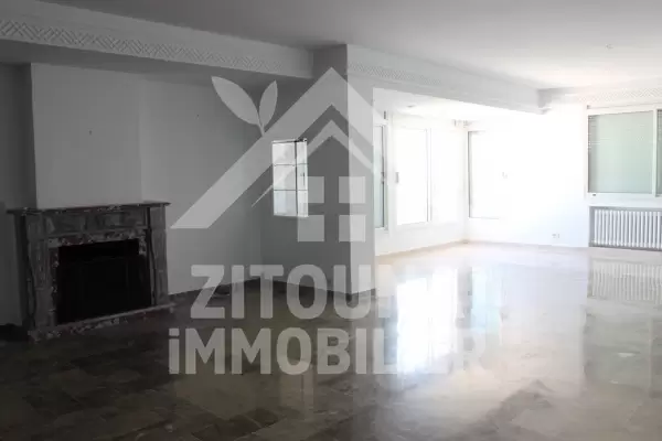 Villa à Louer à La Marsa