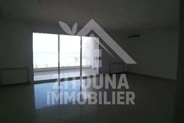Magnifique appartement de très haut standing marsa corniche
