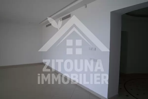 Magnifique appartement de très haut standing marsa corniche