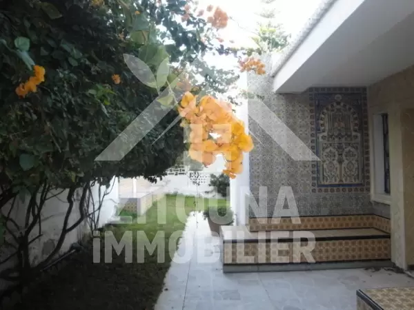 Une villa à la marsa corniche meublée