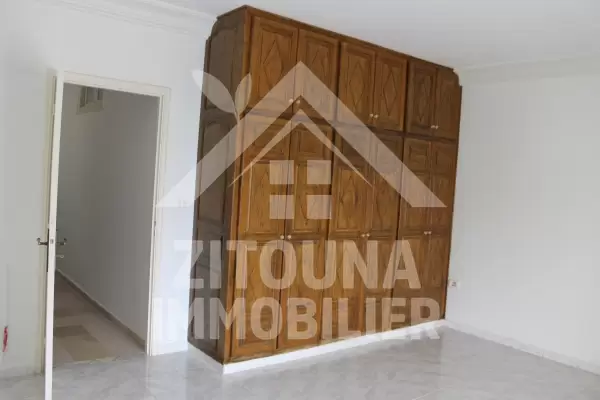 Un trés beau Duplex à louer à carthage