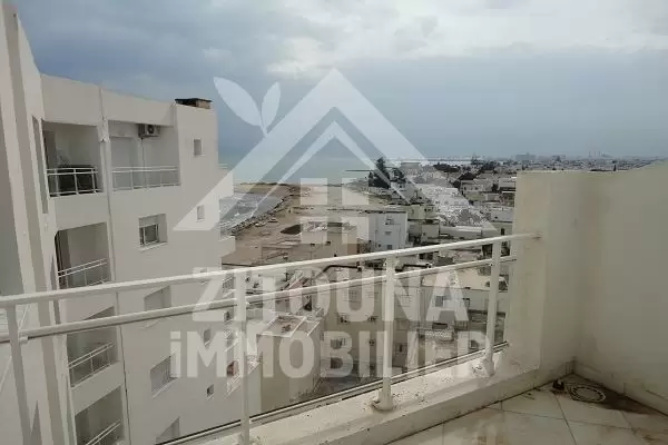 A louer un bel appartement vue sur mer à el Kram