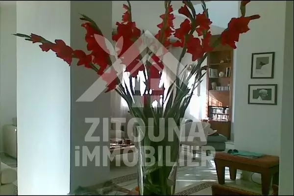 A louer une trés belle villa à la Marsa