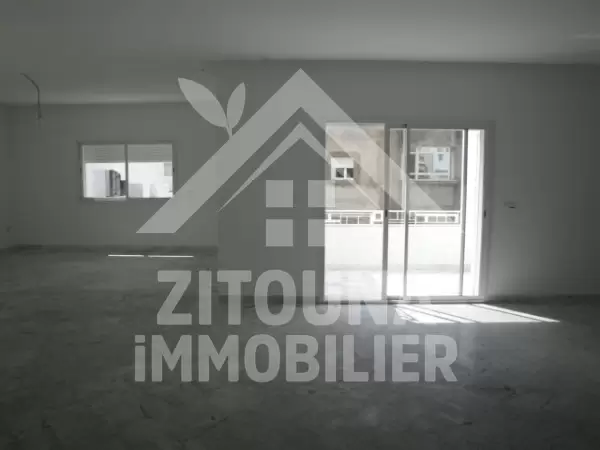 Etage de villa à louer