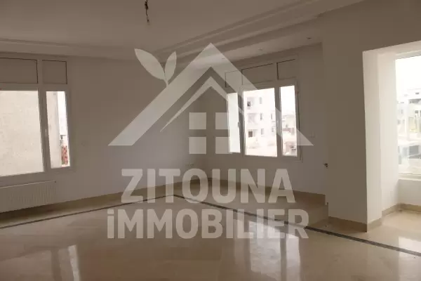 Étage de villa à louer