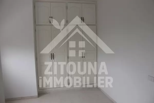 Étage de villa à louer