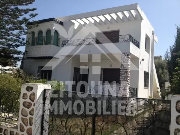 Rez de chaussée de villa