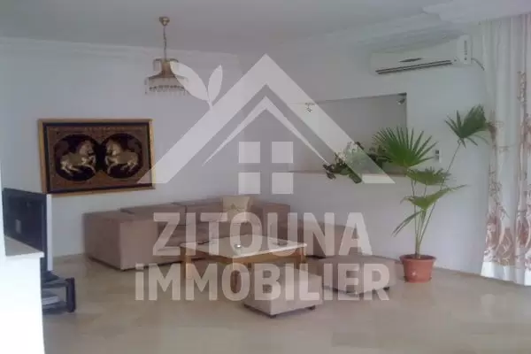 A louer une belle villa meublé à Gammarth sup