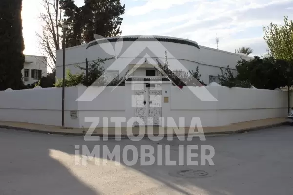 Villa à louer à Carthage Dermech