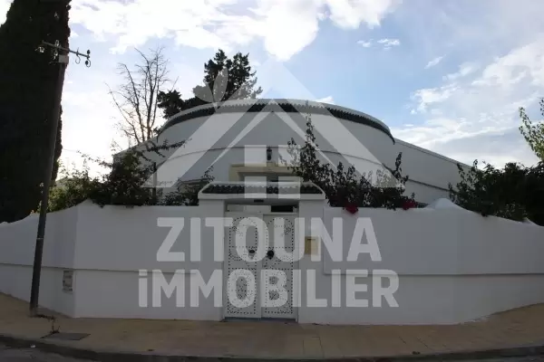 Villa à louer à Carthage Dermech