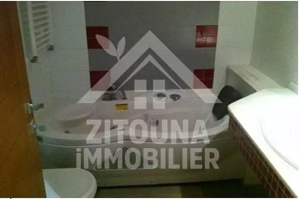 A louer un bel appartement meublé à la Marsa