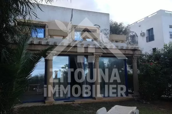 A louer une belle villa au Golden Tulip