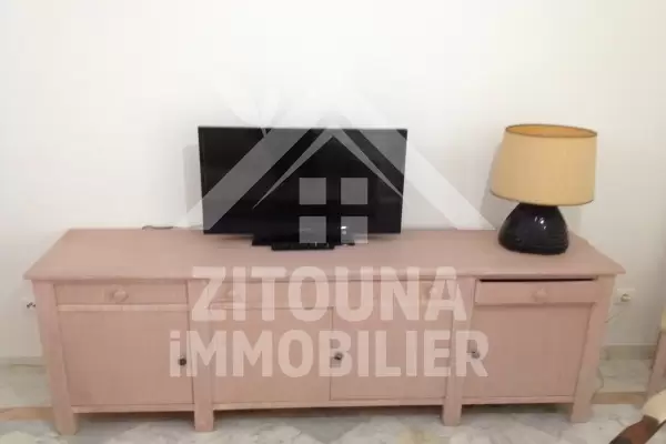 A louer bel appartement meublé