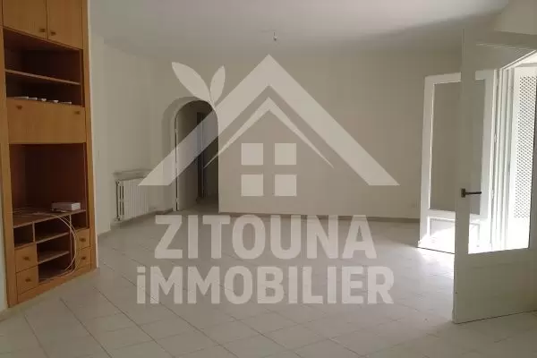 A louer un duplex à Gammarth
