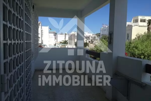 Un bel appartement à louer à La Marsa