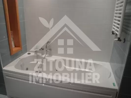 très bel appartement à louer