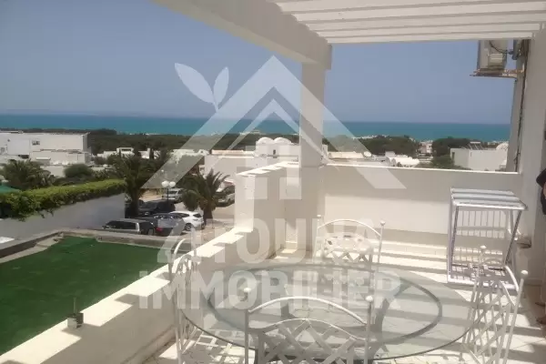 A louer un beau duplex meublé