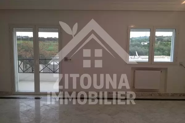 A louer un bel appartement à la marsa