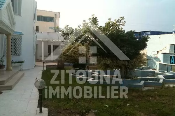 A louer un local pour usage bureautique