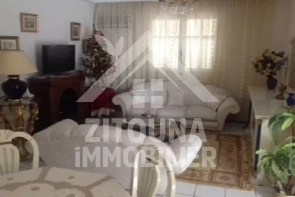 A louer un bel duplex à Ain Zahouan