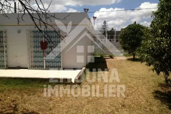 Villa à vendre à el menzeh