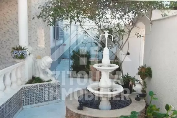 A vendre une magnifique villa à beni khiar