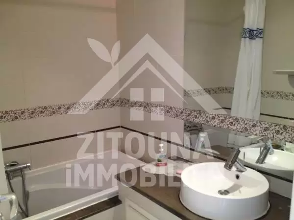 Bel appartement meublé