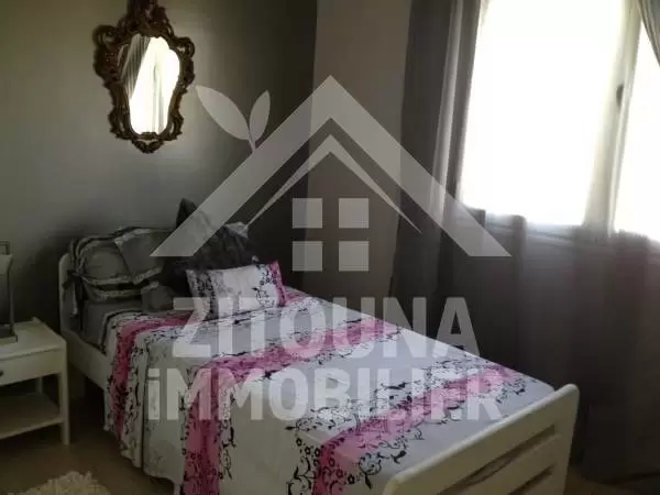 Bel appartement meublé