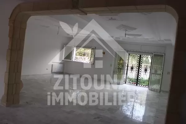 Villa à louer avec piscine