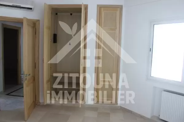 Appartement à louer dans une résidence gardée